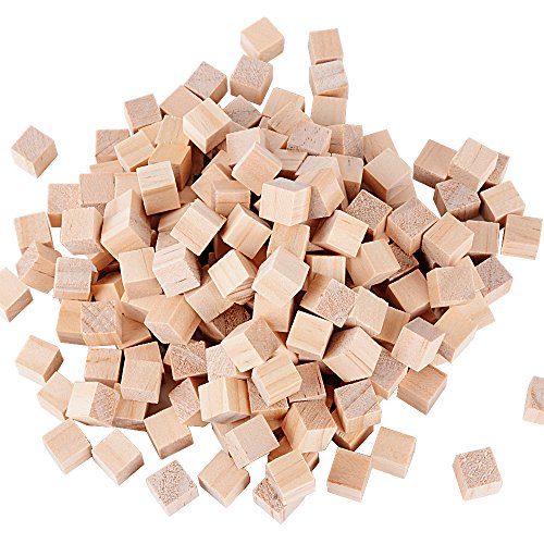 200 Stück Holzwürfel 10mm Blanko Deko Bastelmaterial Quadrat Natur zum DIY Basteln Malen Handwerk Dekoration von DEOMOR