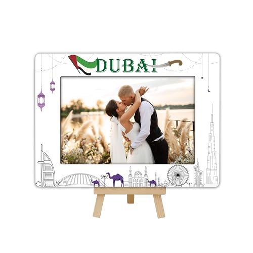 DETIHO Dubai Reise-Bilderrahmen, Dubai-Thema, Holzrahmen mit Staffelei-Ständer für Heimdekoration, Tisch-Display, Urlaub, Flitterwochen, Geschenke für Freunde, Paare, 10 x 15 cm, B08 DETIHO Dubai Reise-Bilderrahmen, Dubai-Thema, Holzrahmen mit Staffelei-Ständer für Heimdekoration, Tisch-Display, Urlaub, Flitterwochen, Geschenke für Freunde, Paare, 10 x 15 cm, B08 von DETIHO