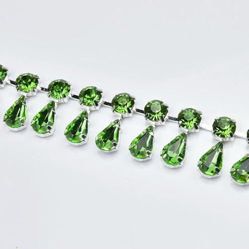 1/2 Meter handgemachte Strass-Strass-Cup-Kette, rund, Tropfenform, Kristallbesatz, goldfarbene Metallkrallenbasis, Fransen, Hochzeitskleid, Kleidungszubehör 1/2 Meter handgemachte Strass-Strass-Cup-Kette, rund, Tropfenform, Kristallbesatz, goldfarbene Metallkrallenbasis, Fransen, Hochzeitskleid, Kleidungszubehör von DFLINGA