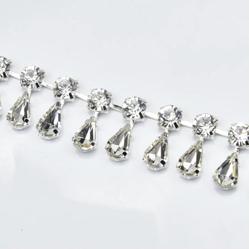 1/2 Meter handgemachte Strass-Strass-Cup-Kette, rund, Tropfenform, Kristallbesatz, goldfarbene Metallkrallenbasis, Fransen, Hochzeitskleid, Kleidungszubehör 1/2 Meter handgemachte Strass-Strass-Cup-Kette, rund, Tropfenform, Kristallbesatz, goldfarbene Metallkrallenbasis, Fransen, Hochzeitskleid, Kleidungszubehör von DFLINGA