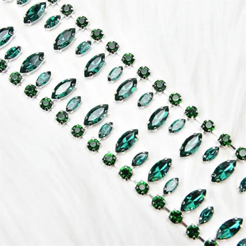 1/2 Meter handgemachte Strass-Strass-Cup-Kette, rund, Tropfenform, Kristallbesatz, goldfarbene Metallkrallenbasis, Fransen, Hochzeitskleid, Kleidungszubehör 1/2 Meter handgemachte Strass-Strass-Cup-Kette, rund, Tropfenform, Kristallbesatz, goldfarbene Metallkrallenbasis, Fransen, Hochzeitskleid, Kleidungszubehör von DFLINGA