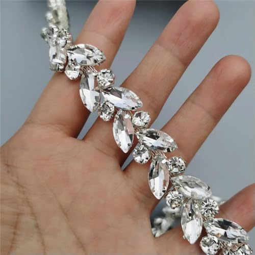2 Yards 0,59" Breite Strass Kristall Kette Bling Diamante Spitze Diamant Trim Band Halskette Applikation Edelstein funkeln Hochzeitskleid 2 Yards 0,59" Breite Strass Kristall Kette Bling Diamante Spitze Diamant Trim Band Halskette Applikation Edelstein funkeln Hochzeitskleid von DFLINGA