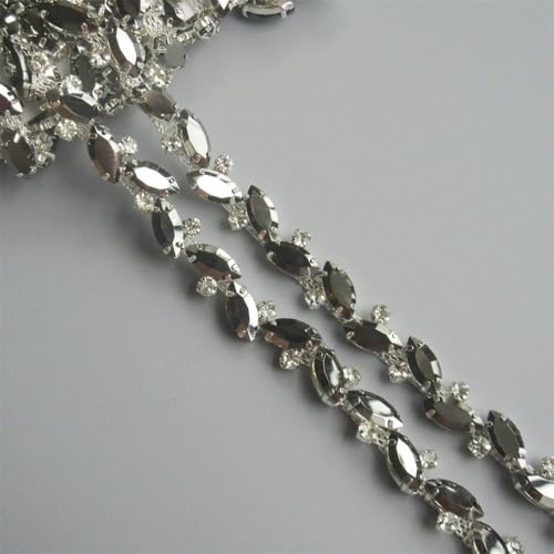 2 Yards 0,59" Breite Strass Kristall Kette Bling Diamante Spitze Diamant Trim Band Halskette Applikation Edelstein funkeln Hochzeitskleid 2 Yards 0,59" Breite Strass Kristall Kette Bling Diamante Spitze Diamant Trim Band Halskette Applikation Edelstein funkeln Hochzeitskleid von DFLINGA