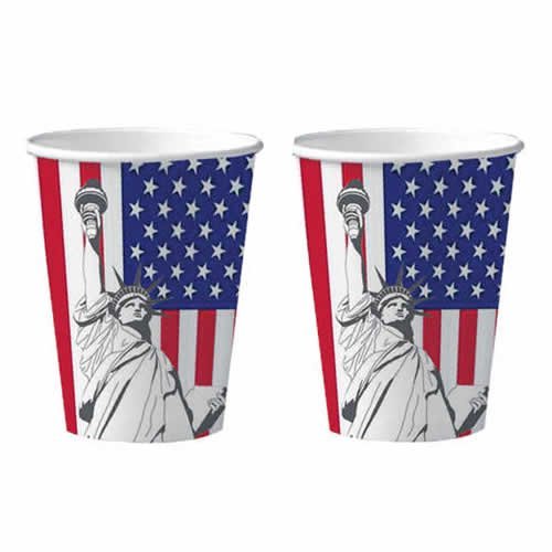 Trinkbecher: Pappbecher, Amerika Trinkbecher: Pappbecher, Amerika von DH-Konzept