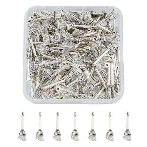 DICOSMETIC 120 Stück Hexenbesen Anhänger Aus Legierung Besen Anhänger Magischer Besen Anhänger Antik Silber Anhänger Für DIY Armband Ostern Schmuckherstellung Bohrung: 2 mm DICOSMETIC 120 Stück Hexenbesen Anhänger Aus Legierung Besen Anhänger Magischer Besen Anhänger Antik Silber Anhänger Für DIY Armband Ostern Schmuckherstellung Bohrung: 2 mm von DICOSMETIC