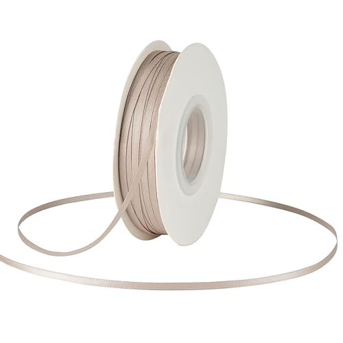 DINDOSAL Dünnes Taupe Band, 1/8 Zoll schmales Seidenband, doppelseitiges Satinband für Hochzeitsdekoration, dünnes Band zum Basteln, Aufhängen, Weihnachtsschmuck – 91 m DINDOSAL Dünnes Taupe Band, 1/8 Zoll schmales Seidenband, doppelseitiges Satinband für Hochzeitsdekoration, dünnes Band zum Basteln, Aufhängen, Weihnachtsschmuck – 91 m von DINDOSAL