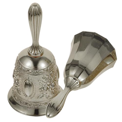 DINHEAROM 2 Stück Vintage Handglocken Hand Bell mit Ergonomischem Griff Klare Klingeltöne Vielseitig für Schule Hochzeit Restaurant Weihnachtsdeko Klassische Retro Ornamente Bronze DINHEAROM 2 Stück Vintage Handglocken Hand Bell mit Ergonomischem Griff Klare Klingeltöne Vielseitig für Schule Hochzeit Restaurant Weihnachtsdeko Klassische Retro Ornamente Bronze von DINHEAROM