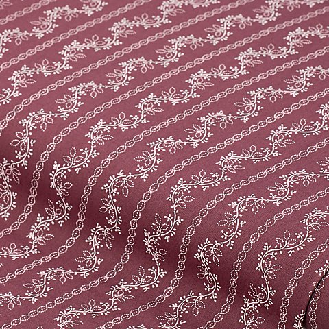 Baumwoll-Trachtenstoff "Blumenranke", rotbraun Baumwoll-Trachtenstoff "Blumenranke", rotbraun