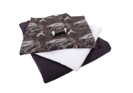 Jersey Dino, Stoffpaket 3 x 70 cm plus elastisches Garn - Grau - 210 cm Jersey Dino, Stoffpaket 3 x 70 cm plus elastisches Garn - Grau - 210 cm