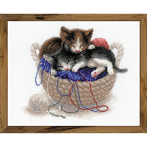 Stickbild "Kätzchen im Korb", 30 x 24 cm