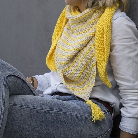 Strickanleitung für Dreieckstuch Surprise Strickanleitung für Dreieckstuch Surprise