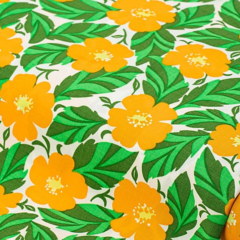 Viskose-Blusenstoff / Javanaise "Sommerblüte", weiß/orange/grün