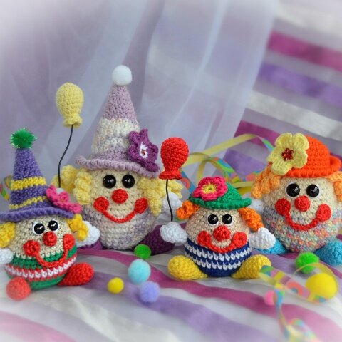 kleine lustige Clowns ''die Konfettis'' kleine lustige Clowns ''die Konfettis''