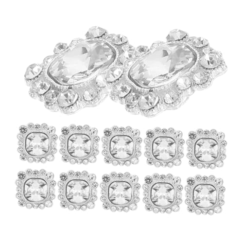 DIYEAH 24 Stück Teiliges Silberne Strass Kristallknöpfe mit Ösen zum Nähen Vielseitige Schmuckknöpfe für Kleidung Taschen Schuhe und Heimdeko Quadratisch DIYEAH 24 Stück Teiliges Silberne Strass Kristallknöpfe mit Ösen zum Nähen Vielseitige Schmuckknöpfe für Kleidung Taschen Schuhe und Heimdeko Quadratisch von DIYEAH