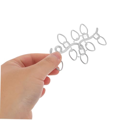 DIYEAH 4 Stück Teiliges Weihnachtslichterkette Carbonstahl Prägeschablonen für Kartengestaltung Scrapbooking Metall Stanzformen für DIY Papierbasteln und Dekoration von DIYEAH