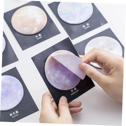 DIYEAH 6 Stück Planet Haftnotizen Runde Selbstklebende Notizblöcke mit Mond Planetenmotiven Kreative Büro Schulzubehör Starke Haftung für Notizen und Planer Vielseitig Einsetzbar DIYEAH 6 Stück Planet Haftnotizen Runde Selbstklebende Notizblöcke mit Mond Planetenmotiven Kreative Büro Schulzubehör Starke Haftung für Notizen und Planer Vielseitig Einsetzbar von DIYEAH