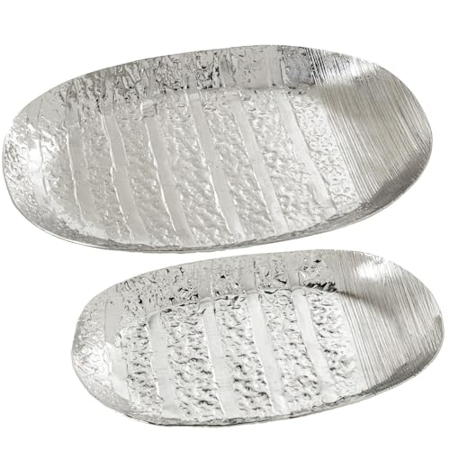 Set mit 2 ovalen Tischaufsätzen aus Aluminium in Silber, 34 x 20 x 2,5 cm und 42 x 26 x 3 cm Set mit 2 ovalen Tischaufsätzen aus Aluminium in Silber, 34 x 20 x 2,5 cm und 42 x 26 x 3 cm von DRW