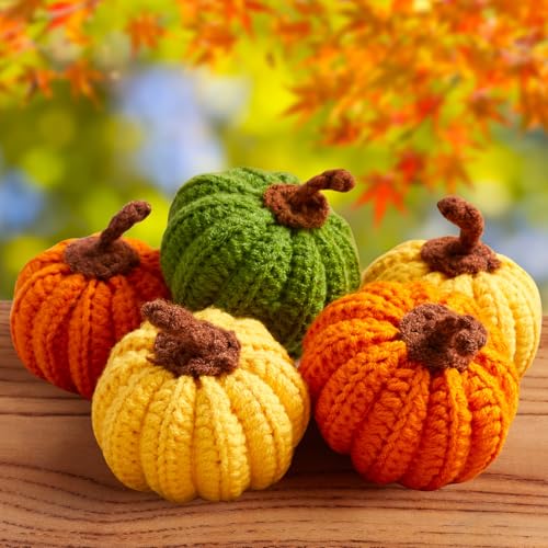 DUQGUHO Kürbis-Dekor, gehäkelt, kleine dekorative Kürbisse, Orange, Grün, Braun, Strickstoff, Herbst, Kaminsims, Tischdekoration, pastorale Ebene, Tablett, Herbst, Schalenfüller, Dekoration, 5 Stück DUQGUHO Kürbis-Dekor, gehäkelt, kleine dekorative Kürbisse, Orange, Grün, Braun, Strickstoff, Herbst, Kaminsims, Tischdekoration, pastorale Ebene, Tablett, Herbst, Schalenfüller, Dekoration, 5 Stück von DUQGUHO