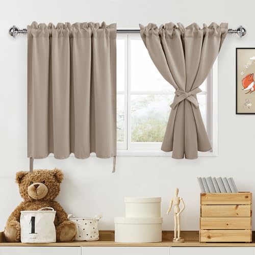 DWCN Kurze Verdunkelungsvorhänge für Schlafzimmer, kurze Vorhänge für kleines Fenster, Thermovorhänge für Büro, 76,2 cm Vorhänge für Küche, Keller - B 107 x L 76,2 cm, Kamel, 2er Set DWCN Kurze Verdunkelungsvorhänge für Schlafzimmer, kurze Vorhänge für kleines Fenster, Thermovorhänge für Büro, 76,2 cm Vorhänge für Küche, Keller - B 107 x L 76,2 cm, Kamel, 2er Set von DWCN