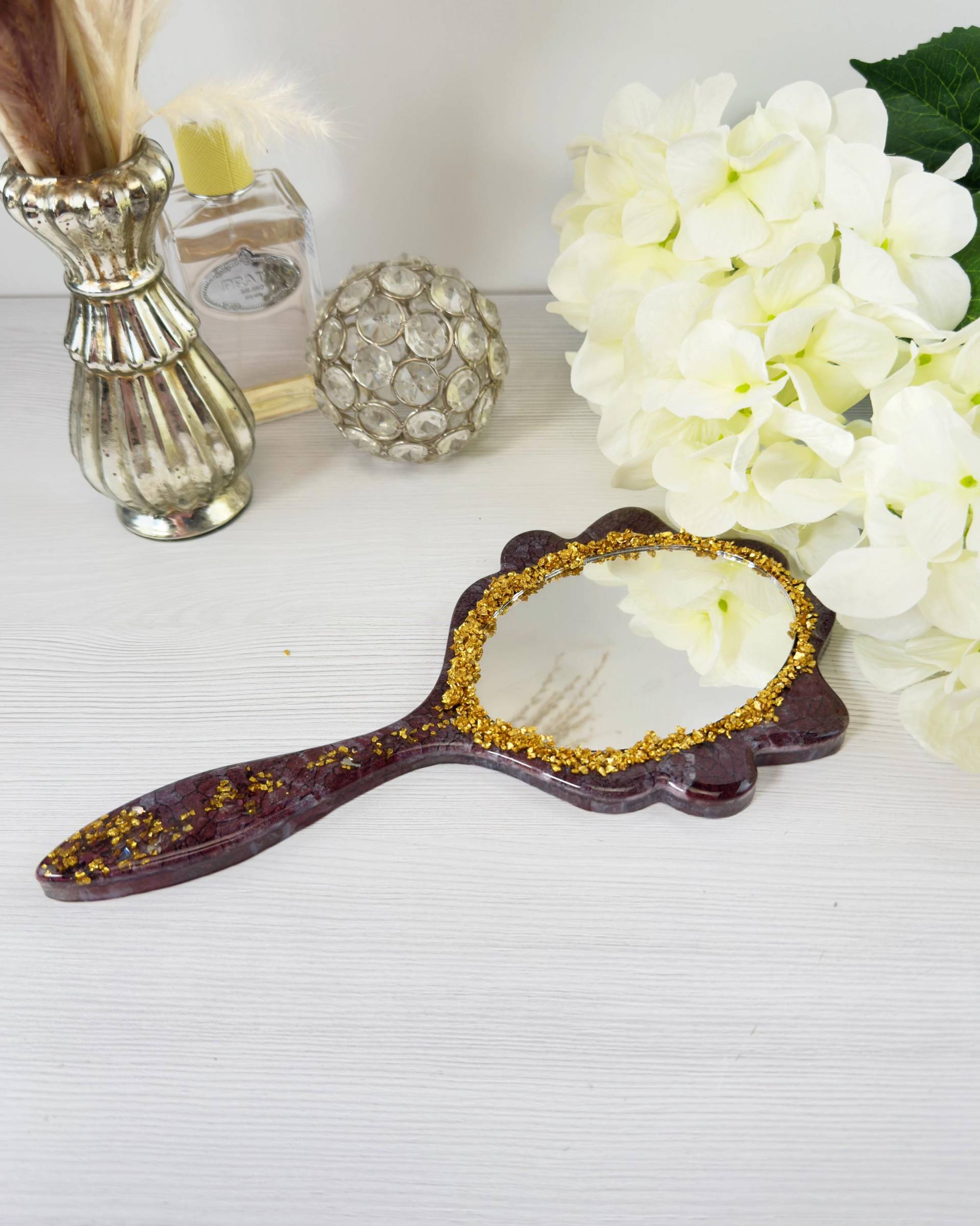 Kosmetik Spiegel, Hand Geburtstag Geschenk, Resin Art Dekor, Goldene Spiegel, Make-Up Spiegel, Epoxidharz Spiegel, Weihnachtsgeschenk Kosmetik Spiegel, Hand Geburtstag Geschenk, Resin Art Dekor, Goldene Spiegel, Make-Up Spiegel, Epoxidharz Spiegel, Weihnachtsgeschenk von DaarArt