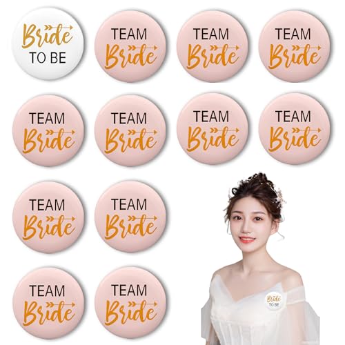 DazzJoy 12 Stk JGA Braut Button Set,Jga Accessoires Frauen,Team Bride Buttons Anstecker,Junggesellenabschied Frauen Accessoires,Jga Frauen Abzeichen für Spiele Party,Hochzeit,Engagement Feiern (Rosa) DazzJoy 12 Stk JGA Braut Button Set,Jga Accessoires Frauen,Team Bride Buttons Anstecker,Junggesellenabschied Frauen Accessoires,Jga Frauen Abzeichen für Spiele Party,Hochzeit,Engagement Feiern (Rosa) von Dazzjoy