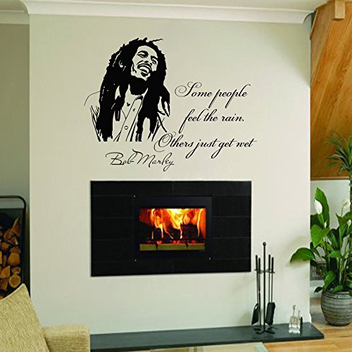 Vinyl Wandtattoo Zitat Bob Marley Einige Leute spüren den Regen Some People Feel The Rain Others Just Get Wet Reggae Musiker Liedtext Wandaufkleber Wandsticker Wanddekoration für Musik Studio A531 Vinyl Wandtattoo Zitat Bob Marley Einige Leute spüren den Regen Some People Feel The Rain Others Just Get Wet Reggae Musiker Liedtext Wandaufkleber Wandsticker Wanddekoration für Musik Studio A531 von DecalStoreVienna