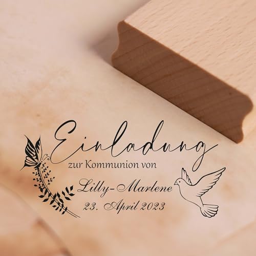 Dekolando Stempel personalisiert Einladung zur Kommunion von - mit Name und Datum - Holzstempel Motivstempel Taube Schmetterling 58 x 28 mm Dekolando Stempel personalisiert Einladung zur Kommunion von - mit Name und Datum - Holzstempel Motivstempel Taube Schmetterling 58 x 28 mm von Dekolando