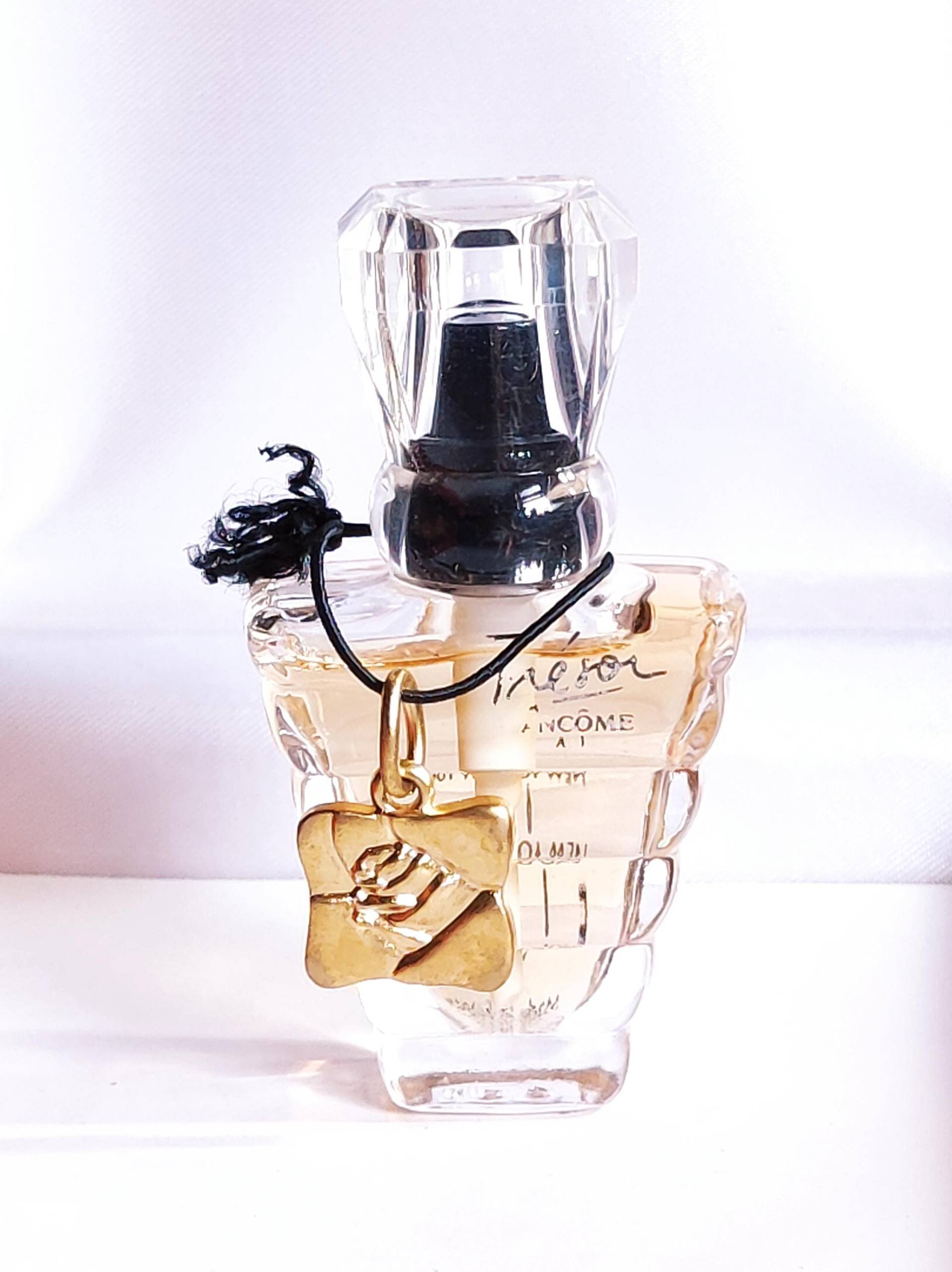 Tresor Lancome | Miniatur 1990Er Eau De Parfum 5 Ml Spray Rar Vintage Trésor Lancôme Reisegröße Tresor Lancome | Miniatur 1990Er Eau De Parfum 5 Ml Spray Rar Vintage Trésor Lancôme Reisegröße von DerAusstatter