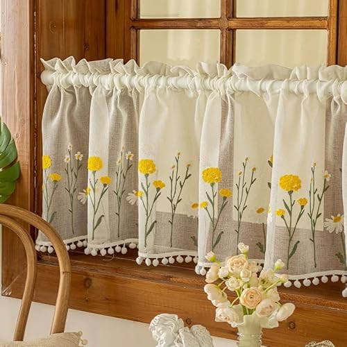 Devola Scheibengardine Blumen Bestickt – Kurzgardine mit Pompons Bistrogardine Halbtransparent, Landhausstil Fensterdeko Gardine für Küche, Bad, Wohnzimmer HxB 45x150cm Cremefarbe 1 Stück Devola Scheibengardine Blumen Bestickt – Kurzgardine mit Pompons Bistrogardine Halbtransparent, Landhausstil Fensterdeko Gardine für Küche, Bad, Wohnzimmer HxB 45x150cm Cremefarbe 1 Stück von Devola