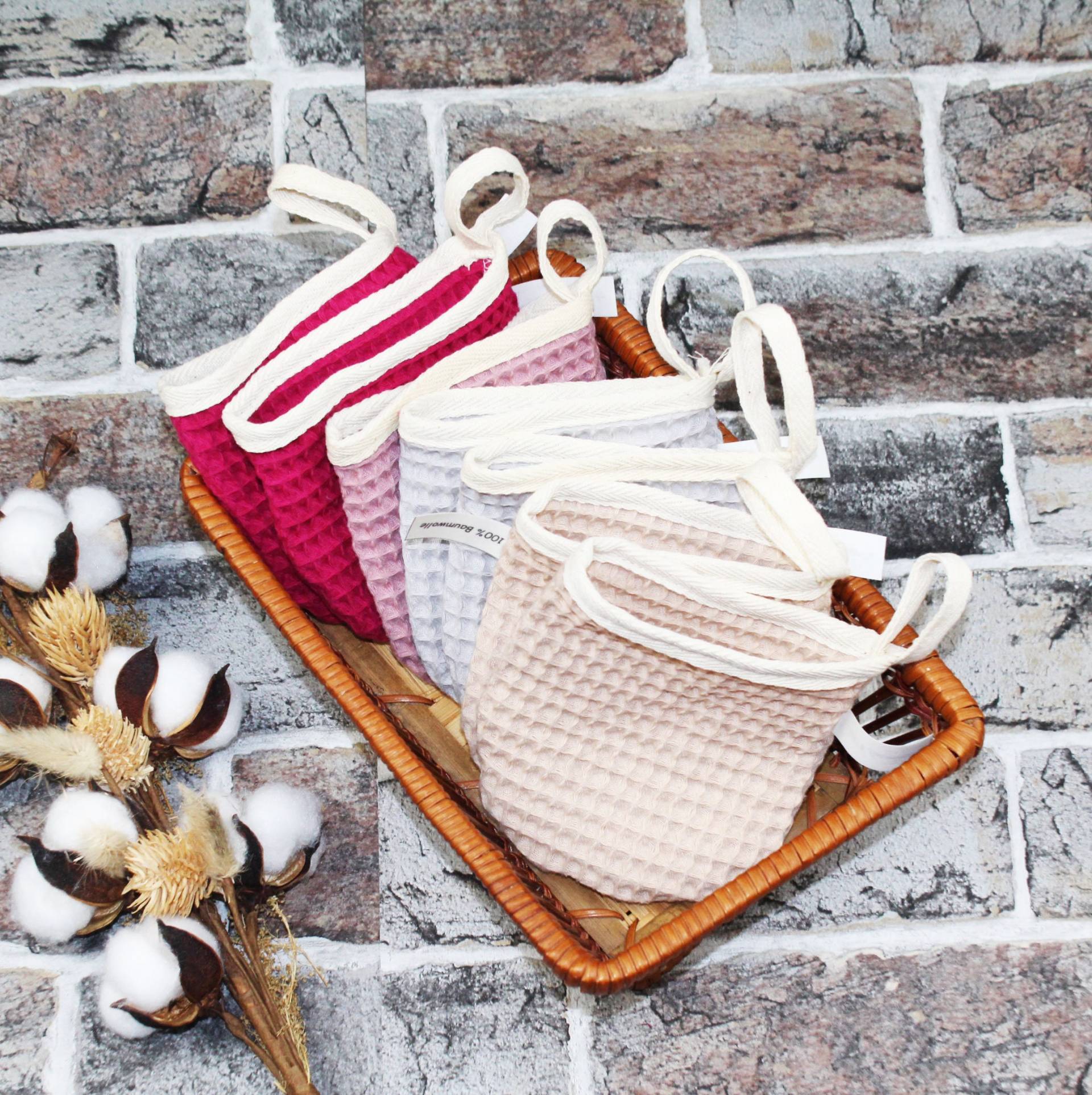 Waschhandschuh Für Gesichtsreinigung Peeling Waffelpique Baumwolle Schrägband Spa Waschhandschuh Für Gesichtsreinigung Peeling Waffelpique Baumwolle Schrägband Spa von DieSchnukkis