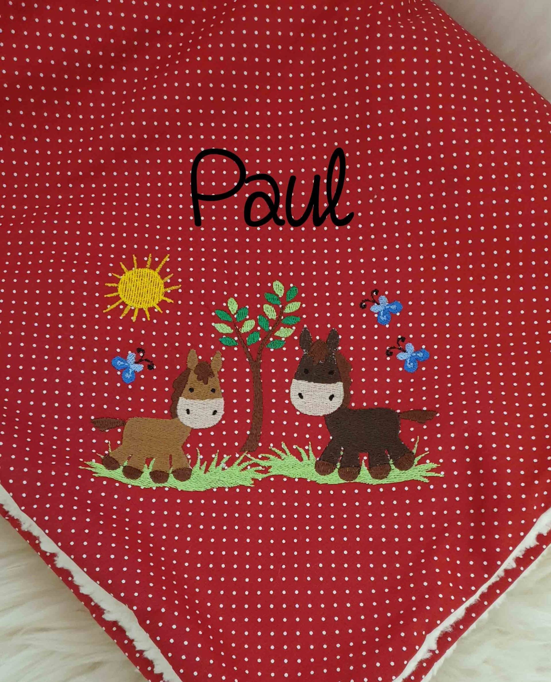 Babydecke Decke Kuscheldecke 2 Pferde Rote Punkte & Wunschnamen W59 Babydecke Decke Kuscheldecke 2 Pferde Rote Punkte & Wunschnamen W59 von DieWichtelstickerei