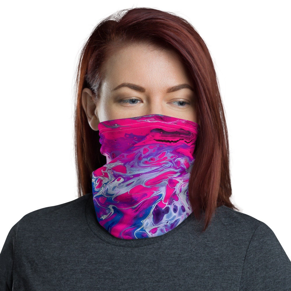 Halstuch, Gesichtsmasken, Stirnbänder, Halswärmer, Bandana, Einzigartiges Design, Armband, Abstrakt, Kunst, Authentisch, Rosa, Blau, Weiß Halstuch, Gesichtsmasken, Stirnbänder, Halswärmer, Bandana, Einzigartiges Design, Armband, Abstrakt, Kunst, Authentisch, Rosa, Blau, Weiß von DistortedRainbowsArt