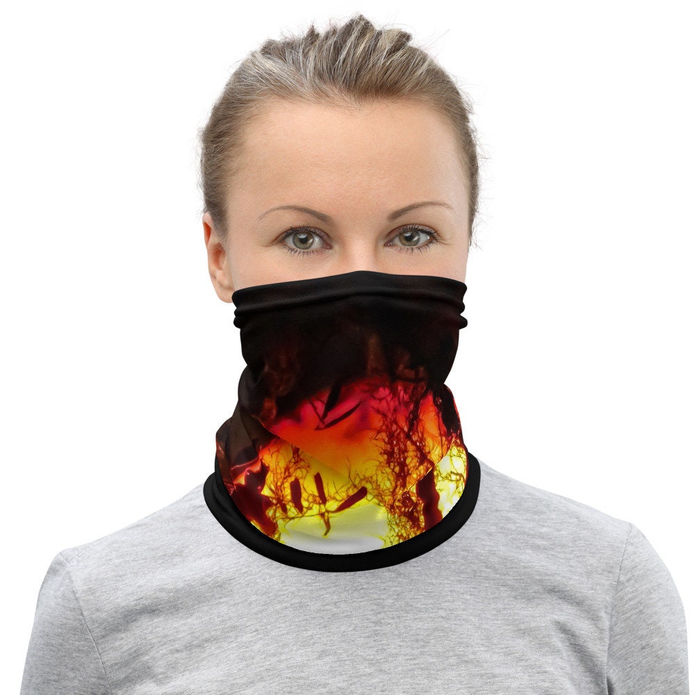 Halstuch, Gesichtsmasken, Stirnbänder, Halswärmer, Bandana, Einzigartiges Design, Armband, Natur, Sonne, Feuer, Bäume Halstuch, Gesichtsmasken, Stirnbänder, Halswärmer, Bandana, Einzigartiges Design, Armband, Natur, Sonne, Feuer, Bäume von DistortedRainbowsArt