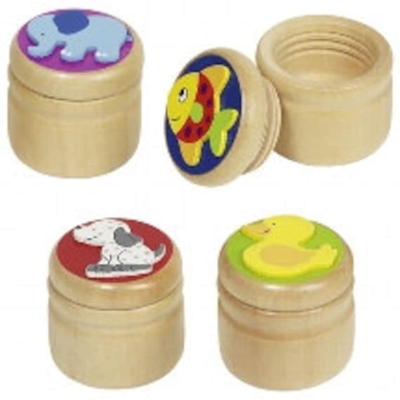 1 Milchzahndose 4cm Tiere Milchzähne Holzbox Blau-Grün 1 Milchzahndose 4cm Tiere Milchzähne Holzbox Blau-Grün von DoertesMasche