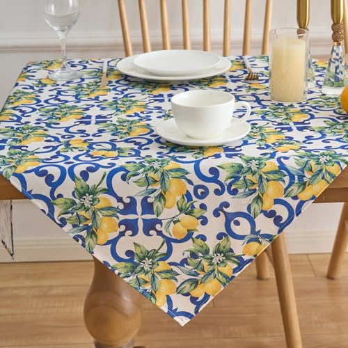 Tischdeko Zitrone Blau Tischdecke Garten Zitrone Modern Gelb Lemons Summer Polyester Abwaschbar Dekoration für Drinnen Draußen Herbst Esstisch Party Dekor Hochzeiten Feiertage Geburtstag 85 x 85 cm Tischdeko Zitrone Blau Tischdecke Garten Zitrone Modern Gelb Lemons Summer Polyester Abwaschbar Dekoration für Drinnen Draußen Herbst Esstisch Party Dekor Hochzeiten Feiertage Geburtstag 85 x 85 cm von Dokeleen