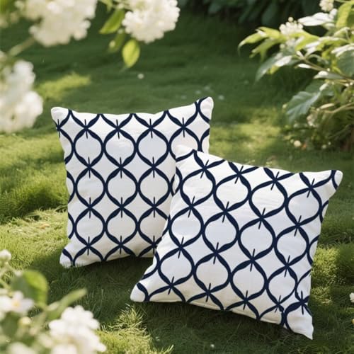 Outdoor Kissen 60x60 cm 2er Set Kissenbezug Marineblau Kissen Deko Kissenbezüge Atmungsaktiv Wetterfest, Quadrat Sofakissen Samtstoff Kissenhülle Geometrie Outdoorkissen für Garten Balkon Deko e72 Outdoor Kissen 60x60 cm 2er Set Kissenbezug Marineblau Kissen Deko Kissenbezüge Atmungsaktiv Wetterfest, Quadrat Sofakissen Samtstoff Kissenhülle Geometrie Outdoorkissen für Garten Balkon Deko e72 von Donpeer
