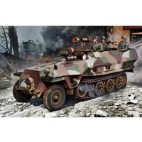 Sd.Kfz.251/1 Ausf.D w/Night Vision von Dragon