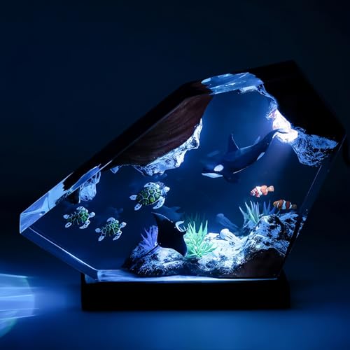 Drawelry 3D Epoxidharz Ozeanfigur Ornamente mit Holzsockel, LED Buntes Nachtlicht, Harz Ozean Tier Statue Hai Wale Pinguin Oktopus Figuren Skulptur Kunsthandwerk Mini Meere Aquarium Dekoration (B9, L) Drawelry 3D Epoxidharz Ozeanfigur Ornamente mit Holzsockel, LED Buntes Nachtlicht, Harz Ozean Tier Statue Hai Wale Pinguin Oktopus Figuren Skulptur Kunsthandwerk Mini Meere Aquarium Dekoration (B9, L) von Drawelry