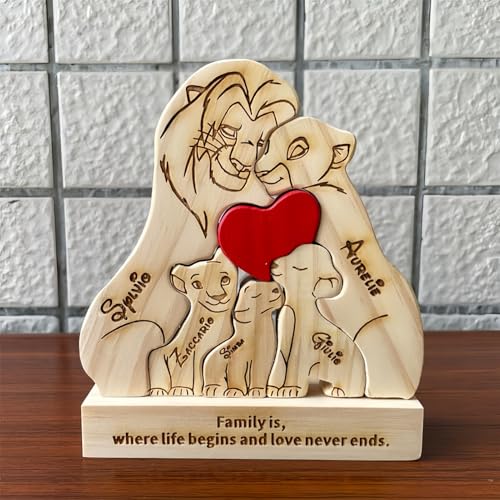 Drawelry Personalisierte Löwe Holz Skulptur Puzzle mit 2-9 Familien Namen Ornament Tierfiguren Statue Holzpuzzle Heim Büro Desktop Dekoration, Geschenke für Familie, Freunde, Eltern und Kinder (A4) Drawelry Personalisierte Löwe Holz Skulptur Puzzle mit 2-9 Familien Namen Ornament Tierfiguren Statue Holzpuzzle Heim Büro Desktop Dekoration, Geschenke für Familie, Freunde, Eltern und Kinder (A4) von Drawelry