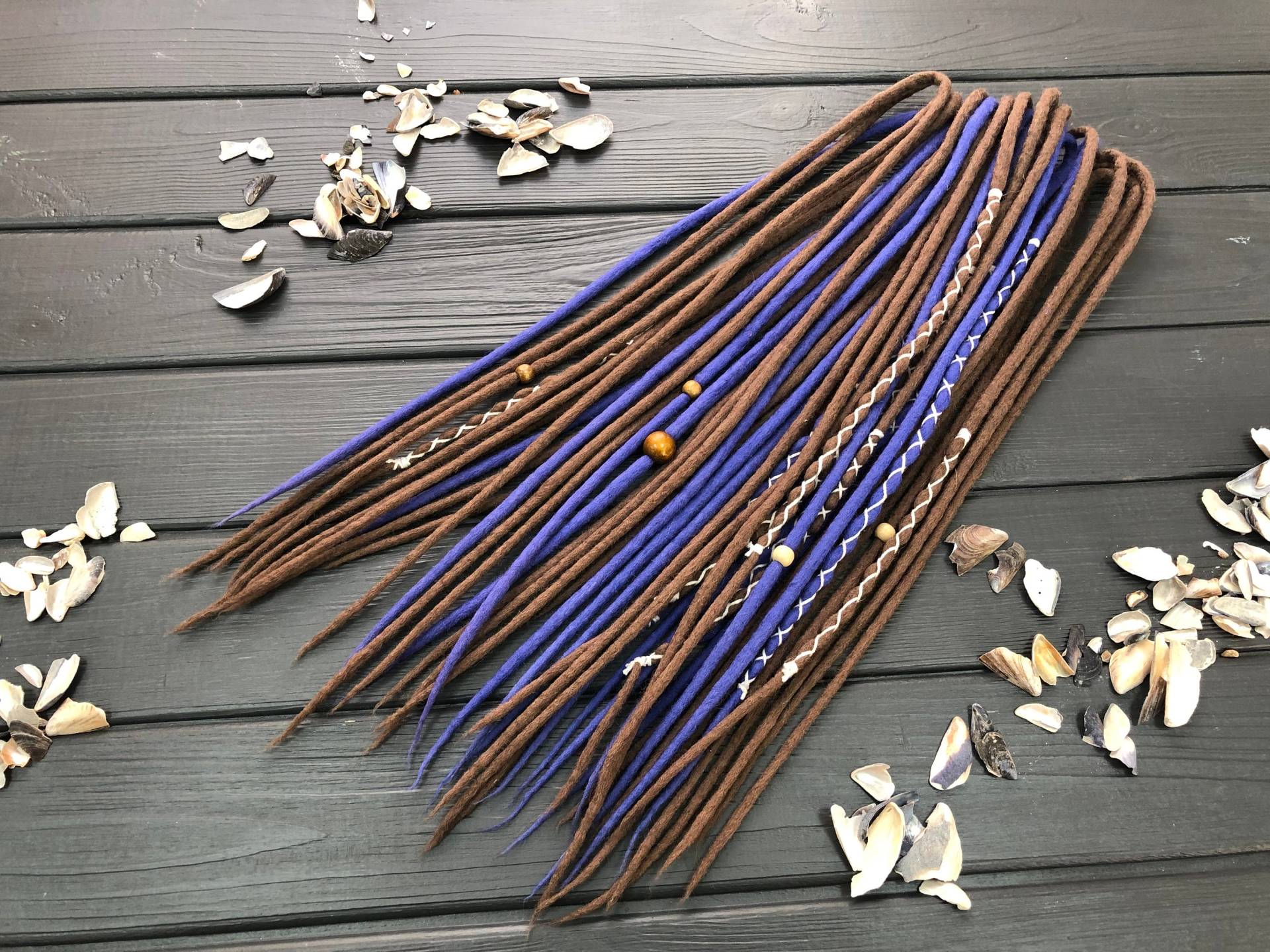 Doppelendige De-Dreads Aus Mocco - Und Iriswolle in Braun-Lila, Weicher Merino-Komplettsatz Doppelendige De-Dreads Aus Mocco - Und Iriswolle in Braun-Lila, Weicher Merino-Komplettsatz von DreadsForest