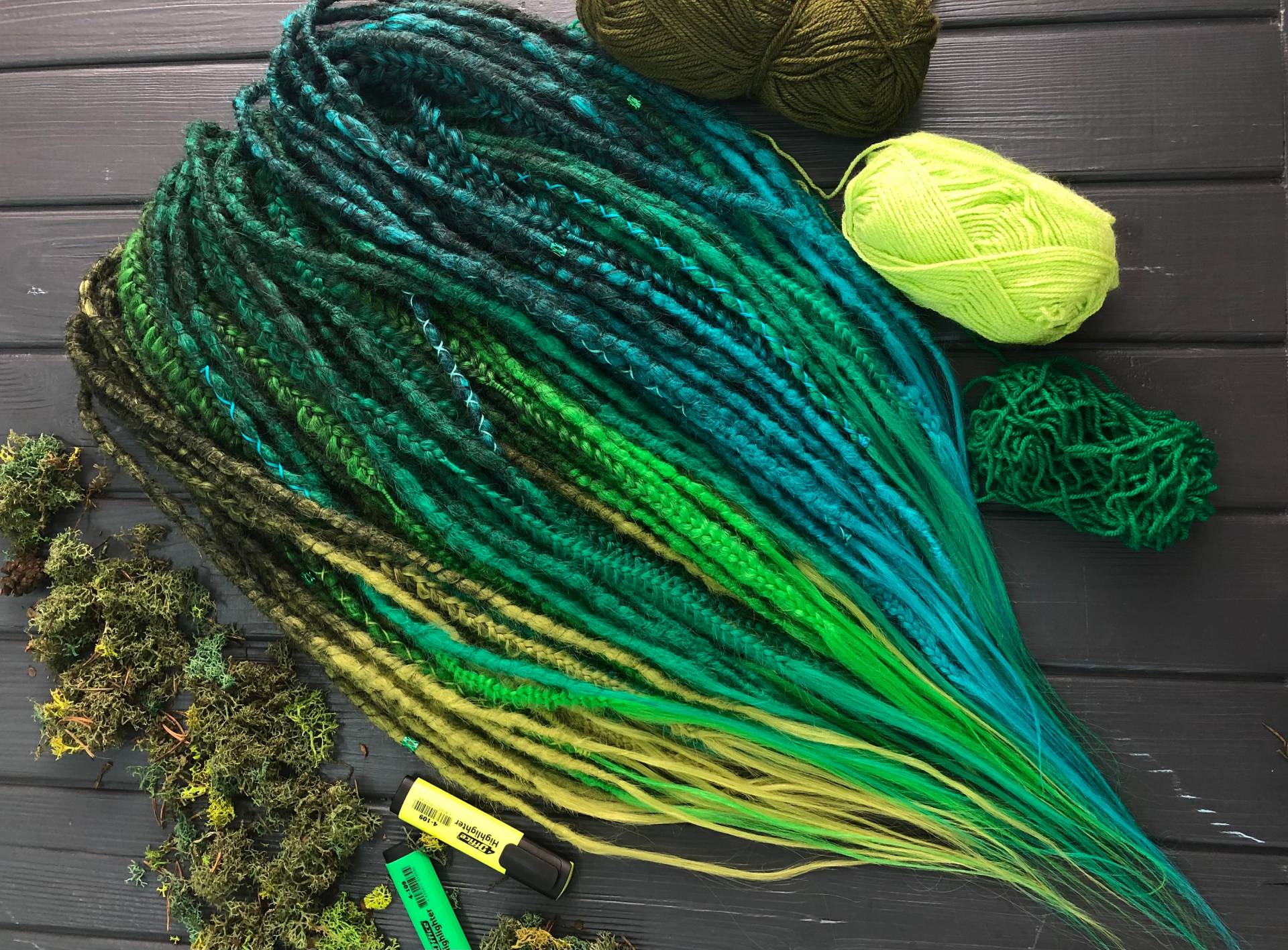 Natürliches Aussehen, Synthetisch, Doppelendig, Dunkelgrün Bis Grün, Ombre-Dreadlocks, Zöpfe, Haarverlängerungen, Dreadlocks, Boho, Single-Ended Natürliches Aussehen, Synthetisch, Doppelendig, Dunkelgrün Bis Grün, Ombre-Dreadlocks, Zöpfe, Haarverlängerungen, Dreadlocks, Boho, Single-Ended von DreadsForest