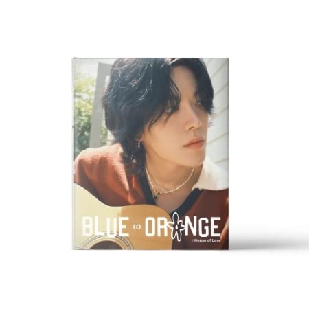 NCT 127 PHOTOBOOK BLUE TO ORANGE : House of Love (YUTA ver.) von Dreamus