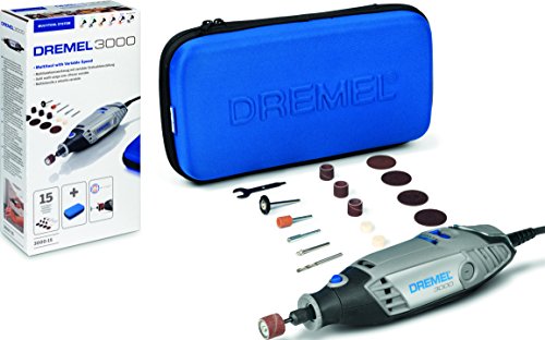 Dremel 3000 Multifunktionswerkzeug Italienische Version (130 Watt, Set mit 15 Zubehörteilen, Drehzahl 10.000-33.000 U/min zum Schneiden, Schleifen, Gravieren, Polieren, Schärfen, Schnitzen, Fräsen) 15 acc + estuche Dremel 3000 Multifunktionswerkzeug Italienische Version (130 Watt, Set mit 15 Zubehörteilen, Drehzahl 10.000-33.000 U/min zum Schneiden, Schleifen, Gravieren, Polieren, Schärfen, Schnitzen, Fräsen) 15 acc + estuche von DREMEL