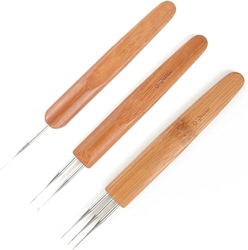 3 Stück Dreadlocks Häkelnadeln, Dreadlock Häkelnadel mit Griff aus Bambus, Haarverriegelungswerkzeug für Dreadlocks, Zöpfe und Perücken, Inklusive 1 Haken, 2 Haken, 3 Haken, 0,5 mm von Dumhuts