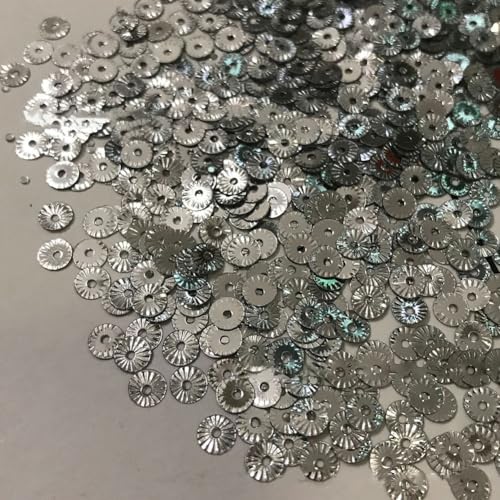 Leichte 10-mm-Pailletten für Bastelarbeiten, ideal für einen Hauch von Glamour zu Kleidung und Accessoires (Silber) von DystopiaWorld