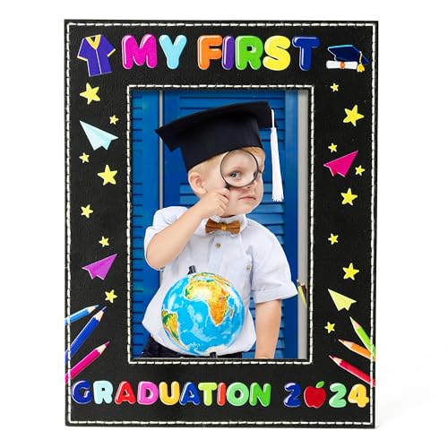EFenegabos Kinderzimmer Graduation Picture Frame - 2024 Graduation Photo Frames für Kinder Kinder Schuljahre 4×6inch Picture Frame Vorschule Graduation Geschenk Party Dekoration für Jungen Mädchen EFenegabos Kinderzimmer Graduation Picture Frame - 2024 Graduation Photo Frames für Kinder Kinder Schuljahre 4×6inch Picture Frame Vorschule Graduation Geschenk Party Dekoration für Jungen Mädchen von EFenegabos