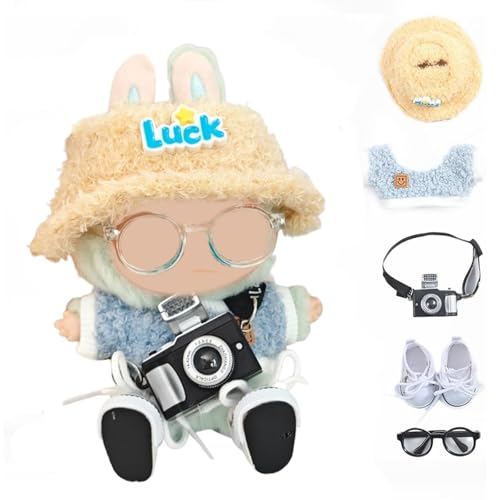 5 Stück Puppe Kleidung Set für 17cm Plüsch Kuscheltier - Doll Clothes Outfits & Accessories Set with Hat + Sweater + Water Bottle or Camera + Sneakers + Glass, Nur Puppenbekleidung (Style B Blue) von ELYSORA