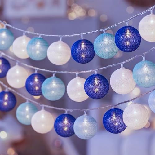 ENLACE LED Baumwollkugeln Lichterkette, 1,5M 10 LED Cotton Ball Lichterketten Kugeln, Blau Hellblau Weiß Baumwollkugeln Lichterkette für Kinderzimmer, Schlafzimmer, Hochzeit, Weihnachten, Party Deko ENLACE LED Baumwollkugeln Lichterkette, 1,5M 10 LED Cotton Ball Lichterketten Kugeln, Blau Hellblau Weiß Baumwollkugeln Lichterkette für Kinderzimmer, Schlafzimmer, Hochzeit, Weihnachten, Party Deko von ENLACE