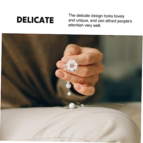 EPIGEIST 30 Stück Teiliges Perlen Schneeflocken Legiertem Material DIY Schmuck und Bekleidungszubehör mit Weißen Perlen und Funkelnden Strassverzierungen Langlebig und Vielseitig für EPIGEIST 30 Stück Teiliges Perlen Schneeflocken Legiertem Material DIY Schmuck und Bekleidungszubehör mit Weißen Perlen und Funkelnden Strassverzierungen Langlebig und Vielseitig für von EPIGEIST