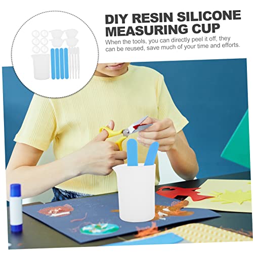 EPIGEIST Teiliges Epoxidharz DIY Silikon Messbecher mit Rührstäbchen Silikonmatte und Fingerschutz für Präzises Gießen Wiederverwendbar Leicht zu Reinigen für Harz Handwerk und EPIGEIST Teiliges Epoxidharz DIY Silikon Messbecher mit Rührstäbchen Silikonmatte und Fingerschutz für Präzises Gießen Wiederverwendbar Leicht zu Reinigen für Harz Handwerk und von EPIGEIST